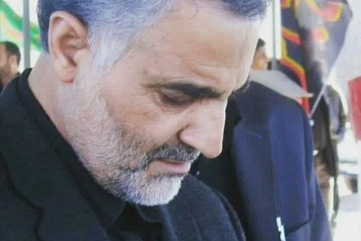 او تا ابد زنده است...