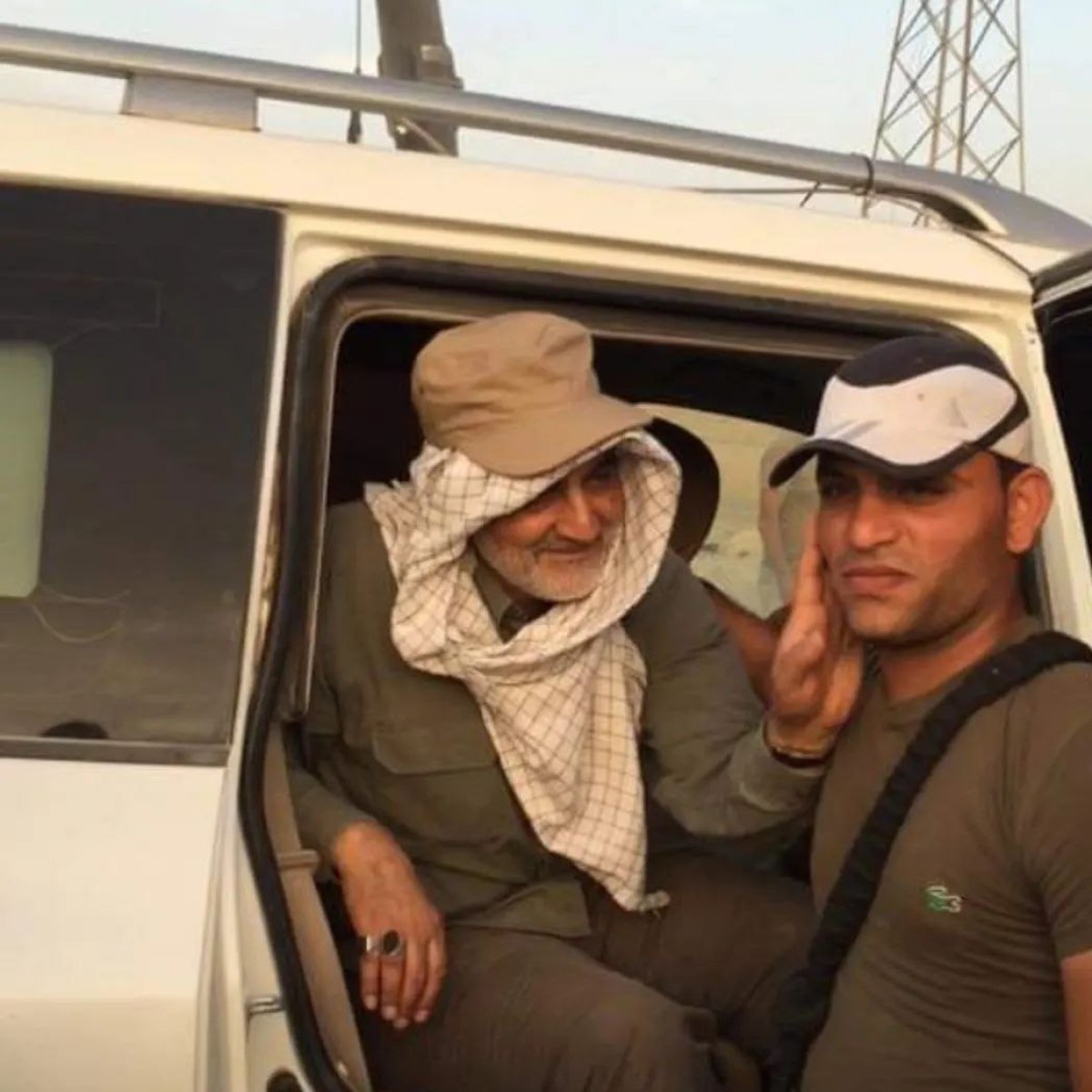 نه هسته ای را می بخشم ونه موشکی کوتاه می آیم !