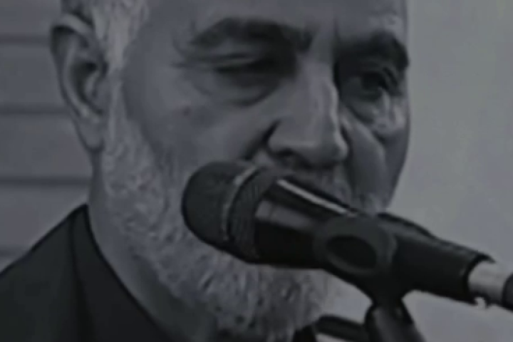 شیعه کسی است که جان خود را برای اهل سنت فدا کند...