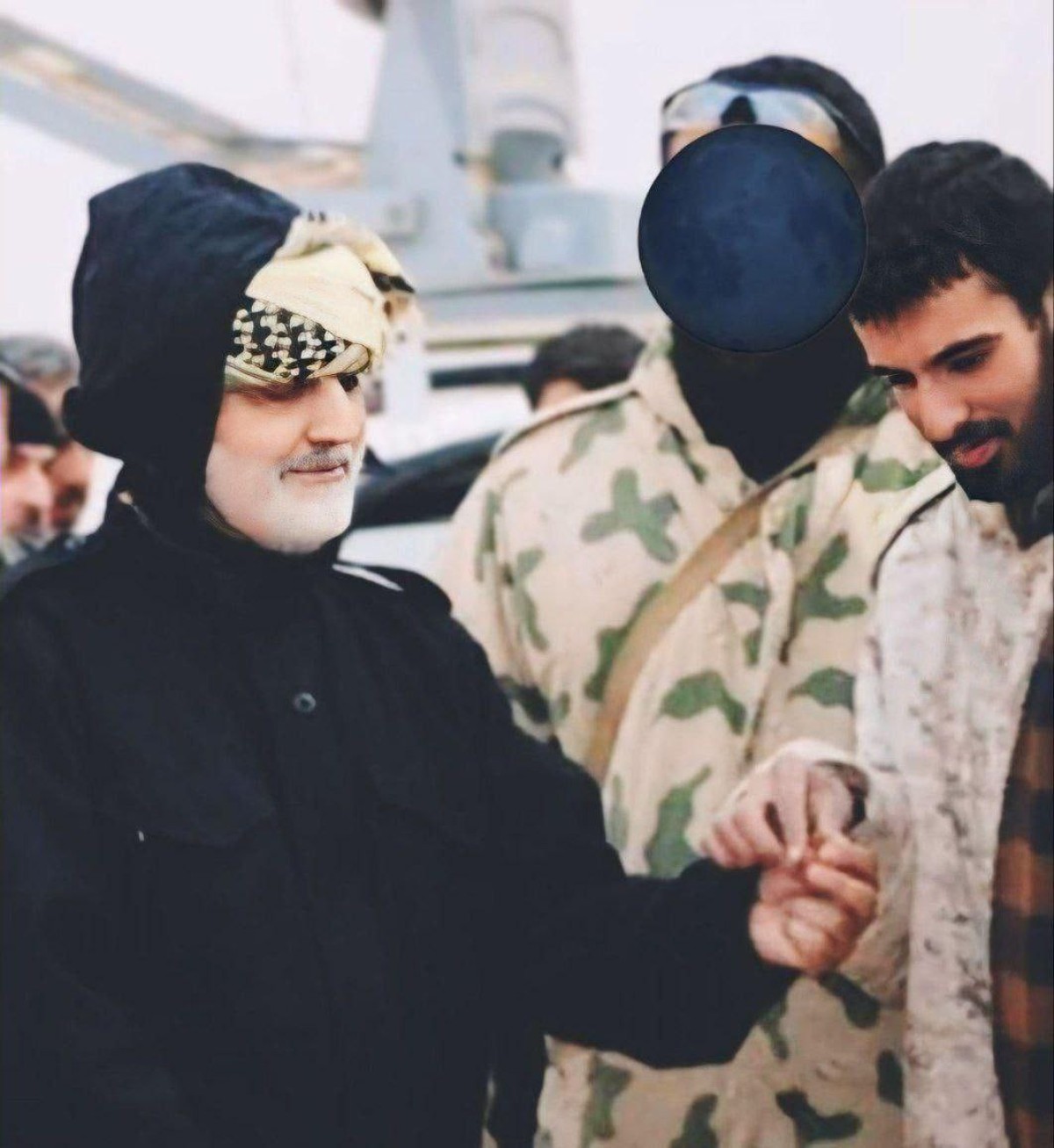 شهیدان «خلیل عطیه» در کنار «حاج قاسم سلیمانی»