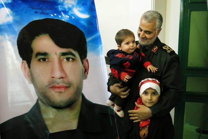 خداوند شفاعت آن‌ها را می پذیرد