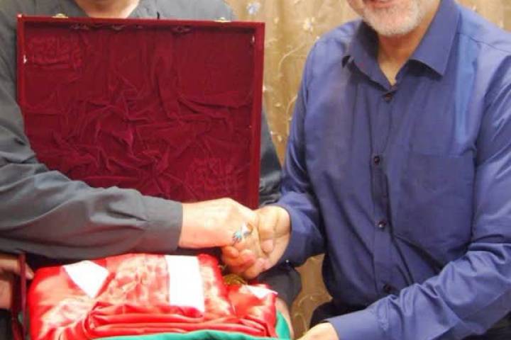 سردار زاهد و گمنام