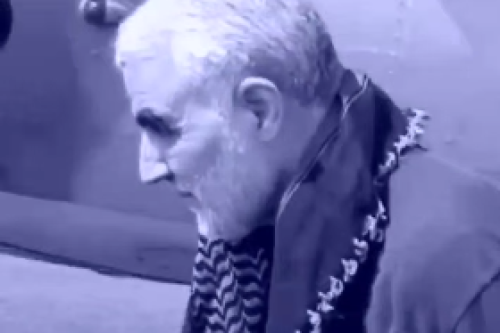 چشم و دل دانی چه خواهند این حوالی؟