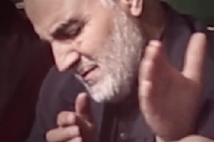 لحظاتی حزن‌آلود از آخرین عزاداری حاج قاسم در بیت رهبری در محرم سال